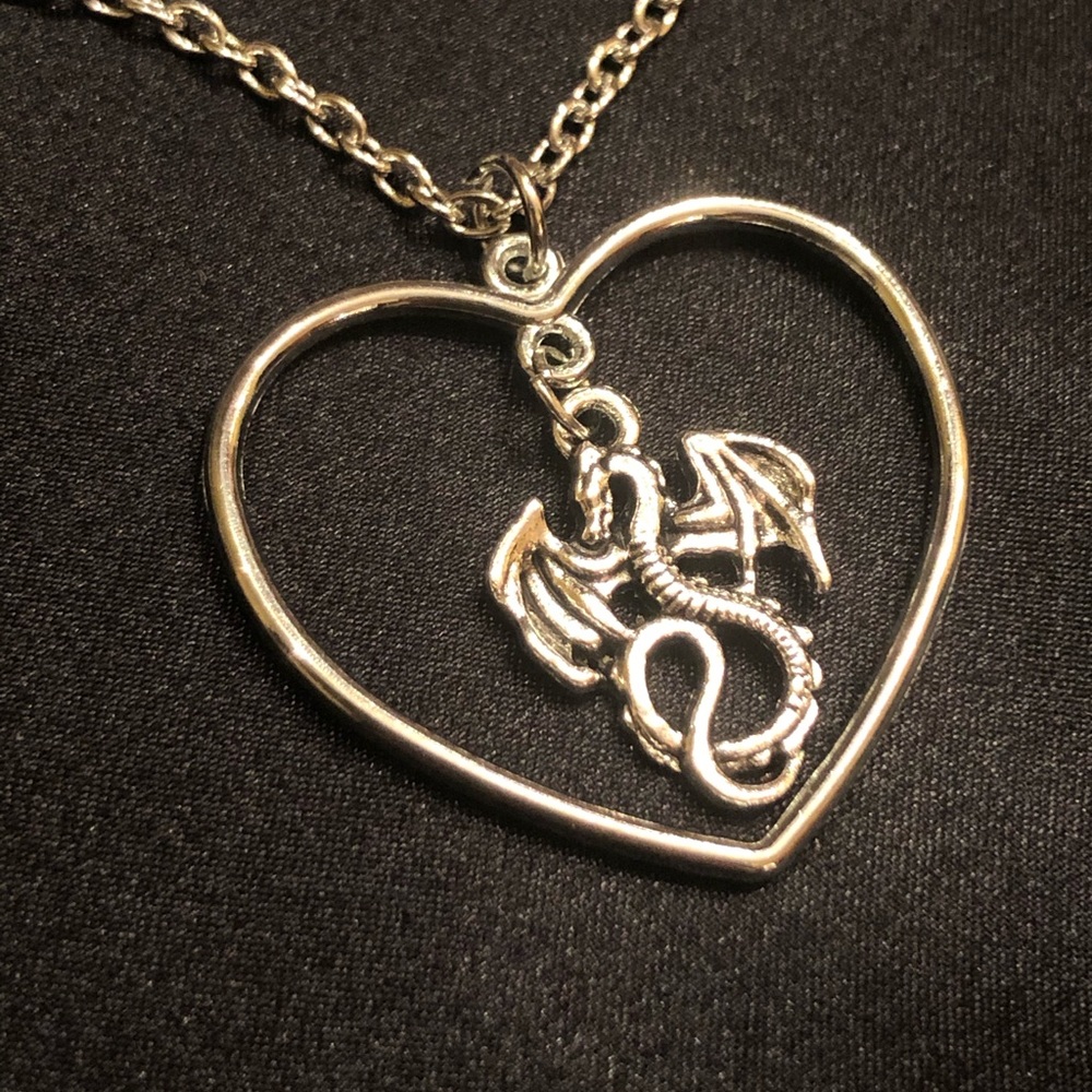 *6 for $10!* Dragon Heart Necklace Medieval Mythical Beast